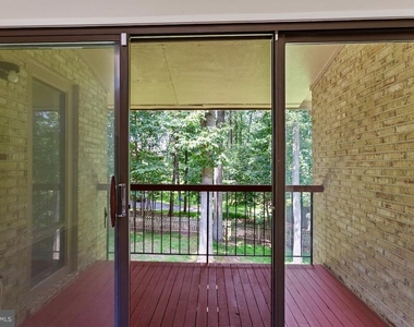 1404 Wolftrap Run Road - Photo Thumbnail 19