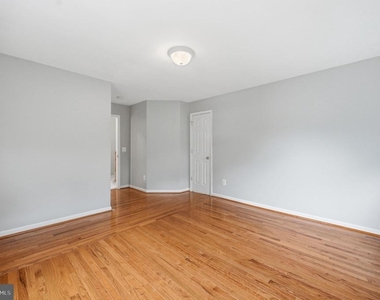 2918 Monroe Place - Photo Thumbnail 32