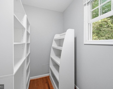 2918 Monroe Place - Photo Thumbnail 33