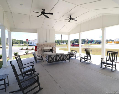 360 Freestall Drive - Photo Thumbnail 33