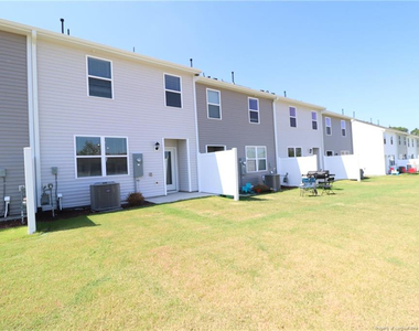 360 Freestall Drive - Photo Thumbnail 30