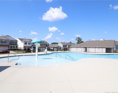 360 Freestall Drive - Photo Thumbnail 31