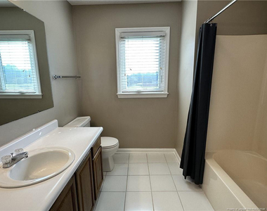 6521 Ryefield Drive - Photo Thumbnail 22