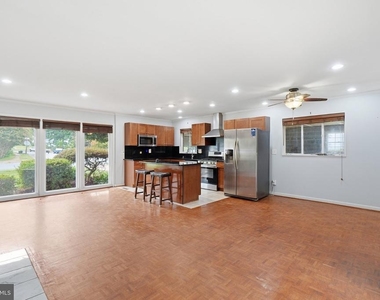 7545 Axton Street - Photo Thumbnail 11