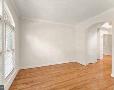4333 Delegate Court - Photo Thumbnail 7