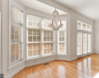 4333 Delegate Court - Photo Thumbnail 16