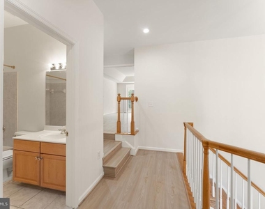 4333 Delegate Court - Photo Thumbnail 21