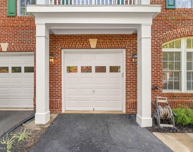 4333 Delegate Court - Photo Thumbnail 46