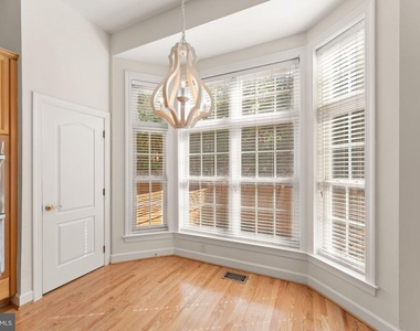 4333 Delegate Court - Photo Thumbnail 15