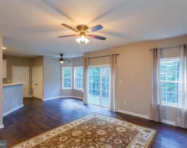 89 Albertson Court - Photo Thumbnail 8