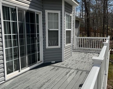 89 Albertson Court - Photo Thumbnail 18