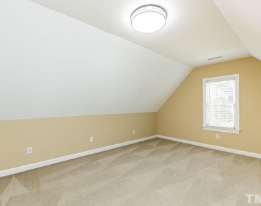 4317 Glen Erin Way - Photo Thumbnail 17