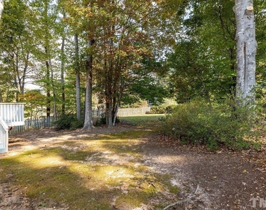 4317 Glen Erin Way - Photo Thumbnail 26