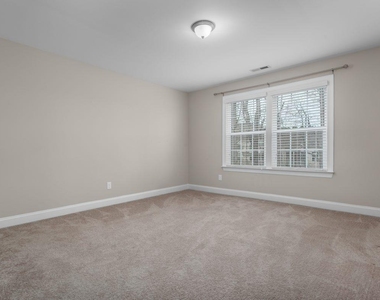 719 Transom View Way - Photo Thumbnail 15