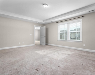 719 Transom View Way - Photo Thumbnail 14