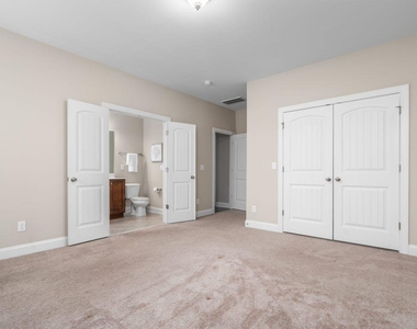 719 Transom View Way - Photo Thumbnail 12