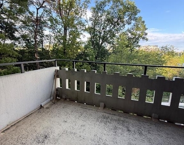 6301 Stevenson Avenue - Photo Thumbnail 8