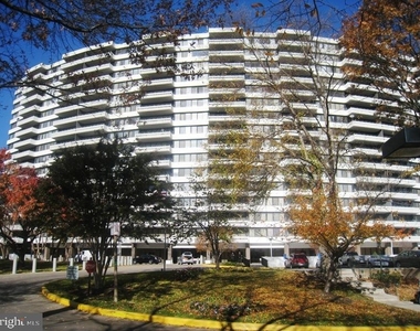 6301 Stevenson Avenue - Photo Thumbnail 13