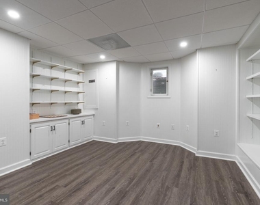 504 S Pitt Street - Photo Thumbnail 66