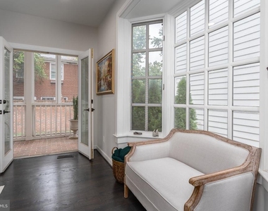 504 S Pitt Street - Photo Thumbnail 16
