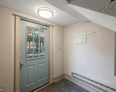525 Bashford Lane - Photo Thumbnail 9