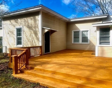 113 W Front Street - Photo Thumbnail 2
