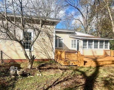 113 W Front Street - Photo Thumbnail 27
