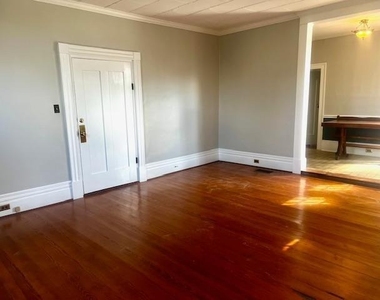 113 W Front Street - Photo Thumbnail 9