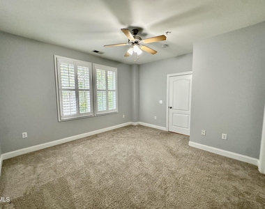 2810 Bedford Green Avenue - Photo Thumbnail 19