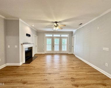 2810 Bedford Green Avenue - Photo Thumbnail 11