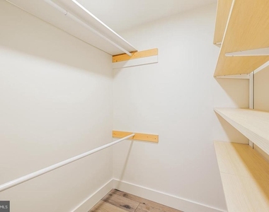 1245 N Pierce Street - Photo Thumbnail 29