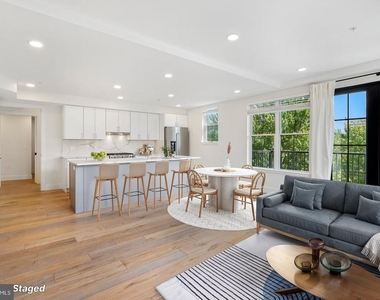 1245 N Pierce Street - Photo Thumbnail 20