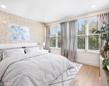 1245 N Pierce Street - Photo Thumbnail 24
