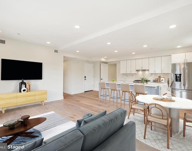 1245 N Pierce Street - Photo Thumbnail 16