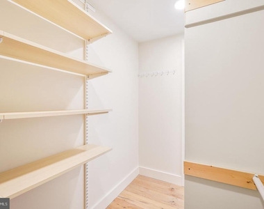 1245 N Pierce Street - Photo Thumbnail 30