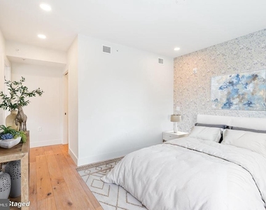 1245 N Pierce Street - Photo Thumbnail 26