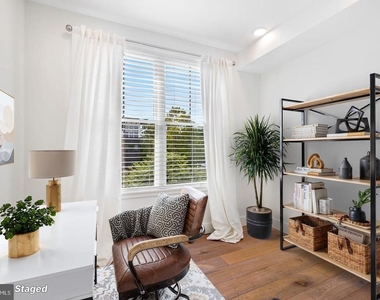 1245 N Pierce Street - Photo Thumbnail 40