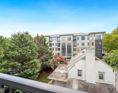 1245 N Pierce Street - Photo Thumbnail 46