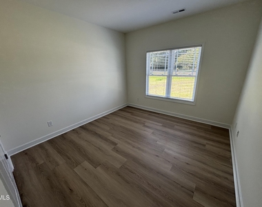 1846 N Spring Branch Road - Photo Thumbnail 5