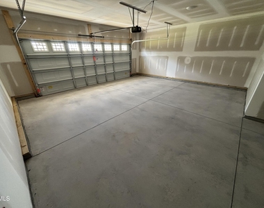 1846 N Spring Branch Road - Photo Thumbnail 13