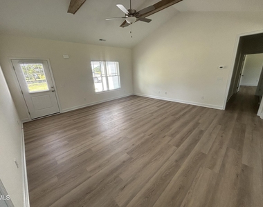 1846 N Spring Branch Road - Photo Thumbnail 3