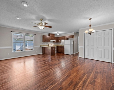 145 S Patterson Street - Photo Thumbnail 1
