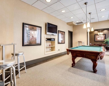 880 N Pollard Street - Photo Thumbnail 30