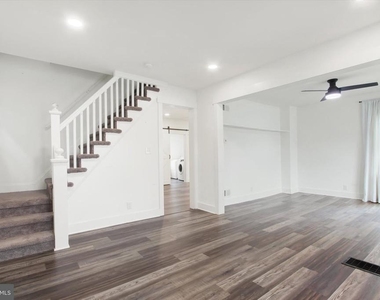 531 Baltimore Street - Photo Thumbnail 6