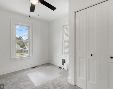 531 Baltimore Street - Photo Thumbnail 22