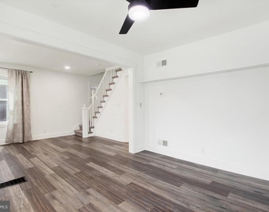 531 Baltimore Street - Photo Thumbnail 5