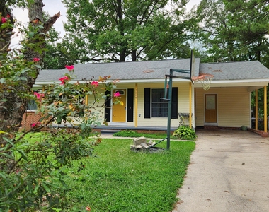 1208 Thames Court - Photo Thumbnail 1