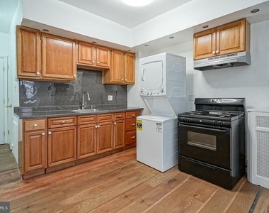 510 S 48th Street - Photo Thumbnail 4