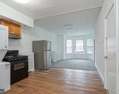 510 S 48th Street - Photo Thumbnail 6