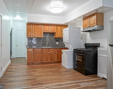 510 S 48th Street - Photo Thumbnail 3